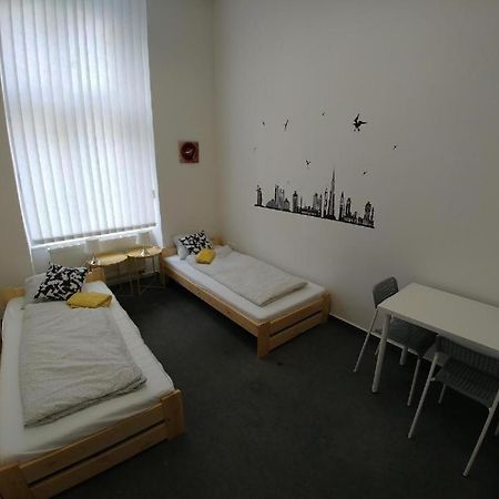 Rooms Veveri - Uvoz, 10 Min Peski Do Centru เบอร์โน ภายนอก รูปภาพ