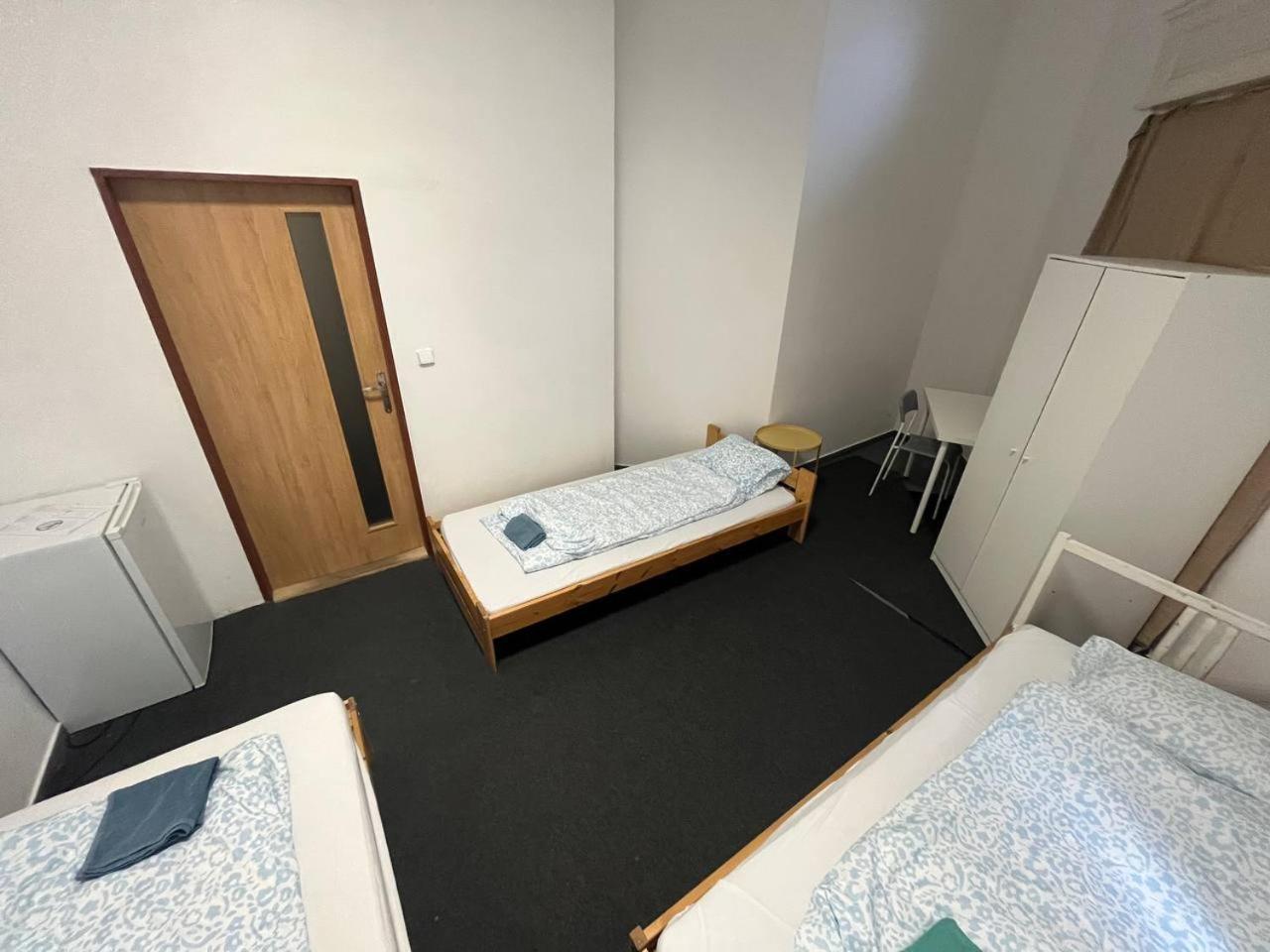 Rooms Veveri - Uvoz, 10 Min Peski Do Centru เบอร์โน ภายนอก รูปภาพ