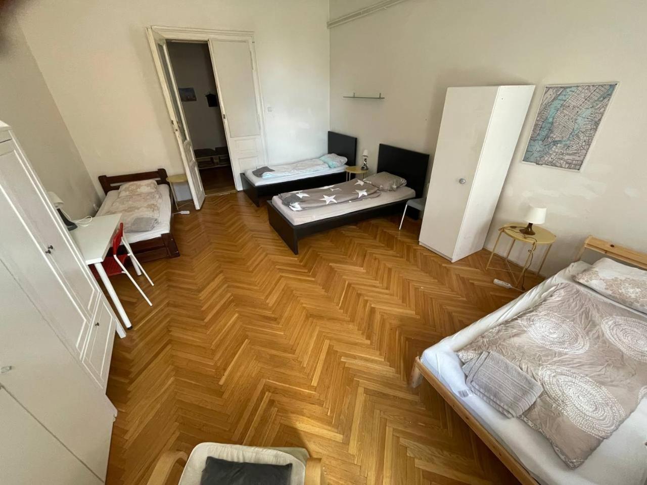 Rooms Veveri - Uvoz, 10 Min Peski Do Centru เบอร์โน ภายนอก รูปภาพ
