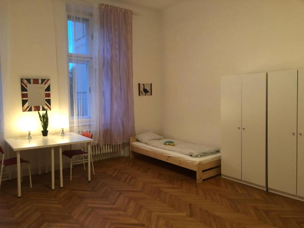 Rooms Veveri - Uvoz, 10 Min Peski Do Centru เบอร์โน ภายนอก รูปภาพ